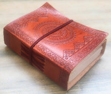 Load image into Gallery viewer, Handmade Leather Diary