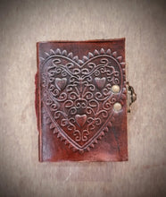 Load image into Gallery viewer, Vintage Heart Embossed Leather Notebook With Lock
