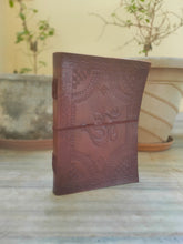 Load image into Gallery viewer, Large Leather Diary Journal