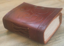 Load image into Gallery viewer, Leather Handmade Diary
