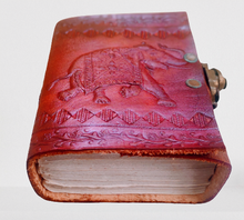 Load image into Gallery viewer, Locked Leather Bound Journal With Lock