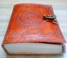 Load image into Gallery viewer, Refillable Locked Journal