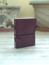 Load image into Gallery viewer, Writing Leather Notebook