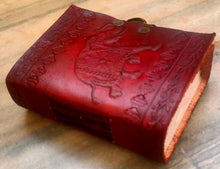 Load image into Gallery viewer, Handmade Leather Gift

